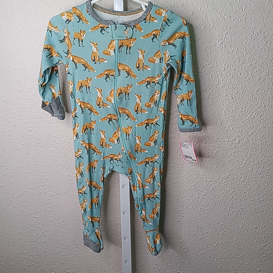 Cloud Island 6-9 Months Sleeper/Footies