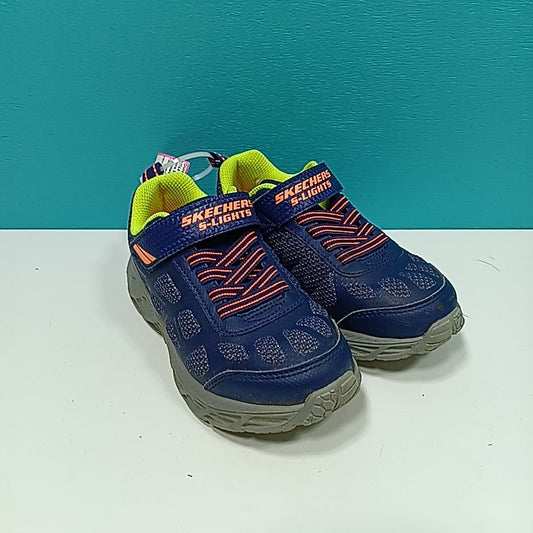 Sketchers 13C Tennis Shoes