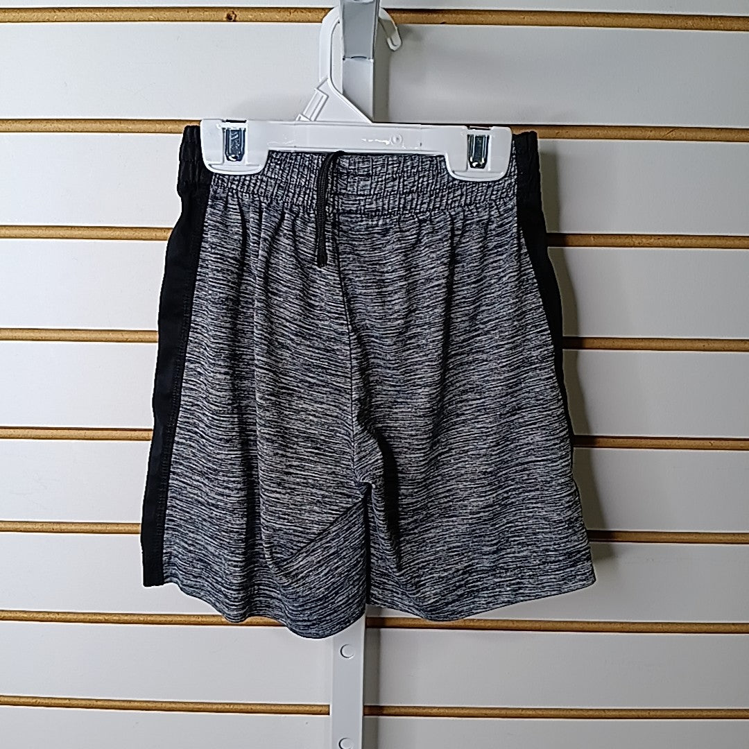 Xersion 4/5 Shorts