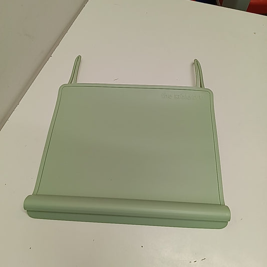 The Table Tyke Dish Set