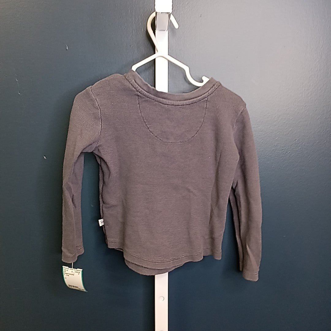 Honest Company 2T Shirt