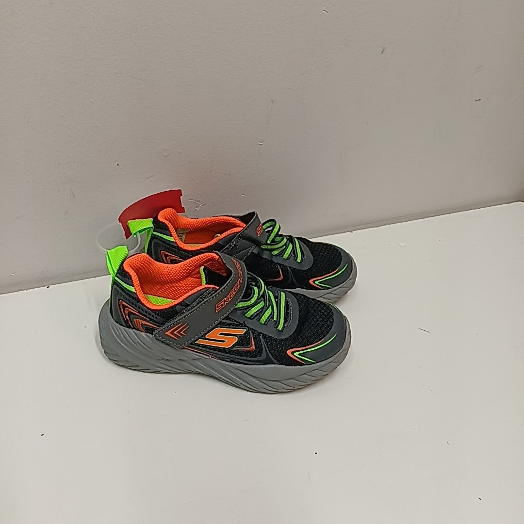 Sketchers 12C Tennis Shoes
