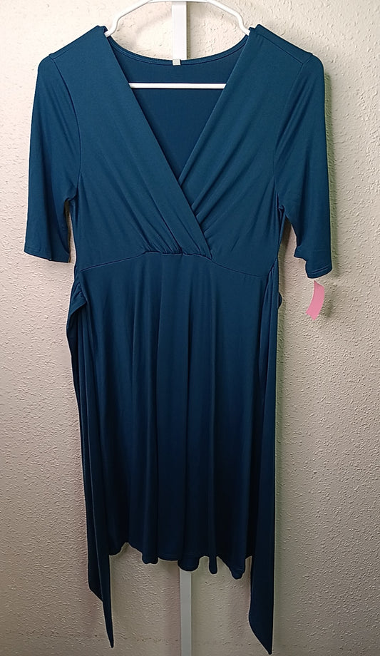 Mother Bee Size M MAT Dress
