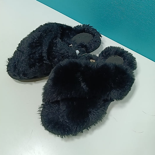 Cat & Jack 13/1 Slippers