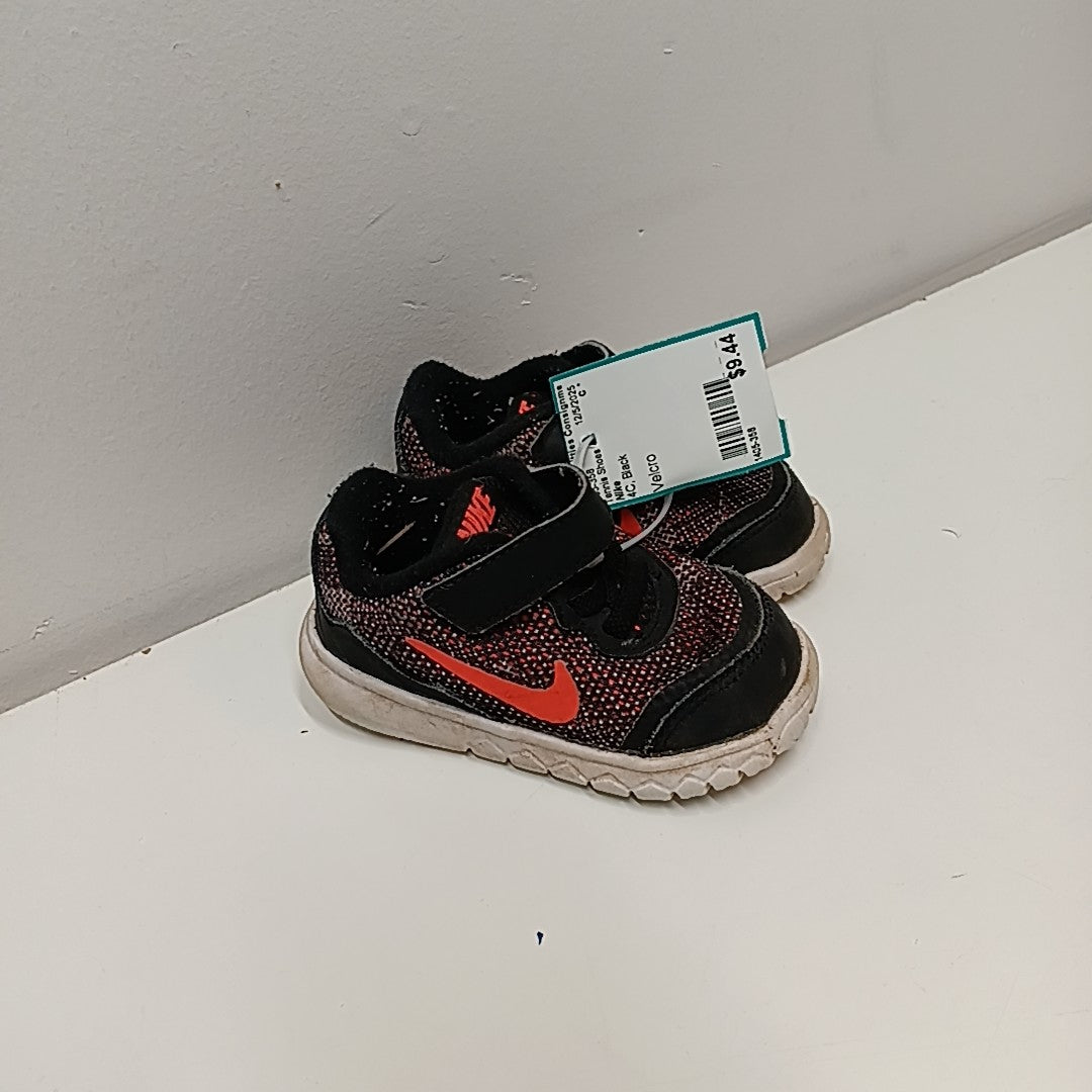 Nike 4C Tennis Shoes