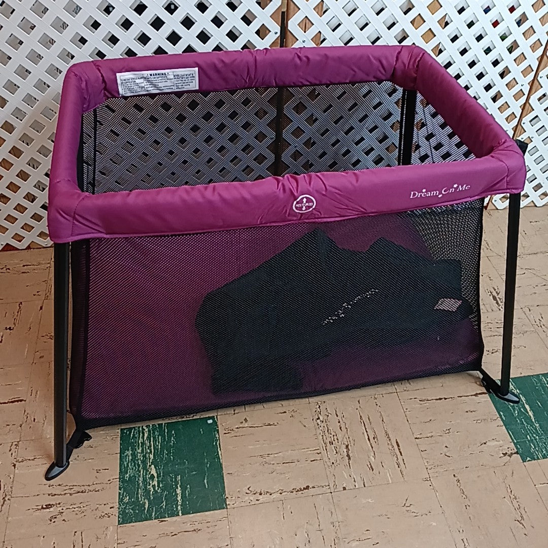 Dream On Me Play Pen