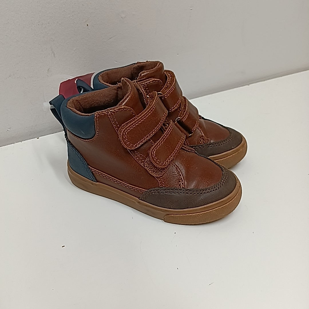 Cat & Jack 7C Tennis Shoes