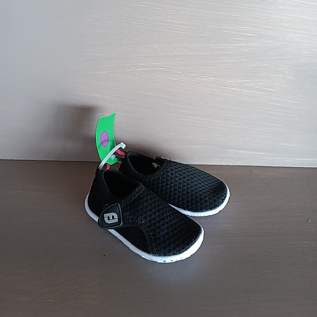 8C Water Shoes