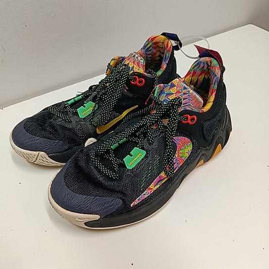 Nike 5Y Tennis Shoes