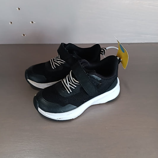 Athletic Works 8C Tennis Shoes