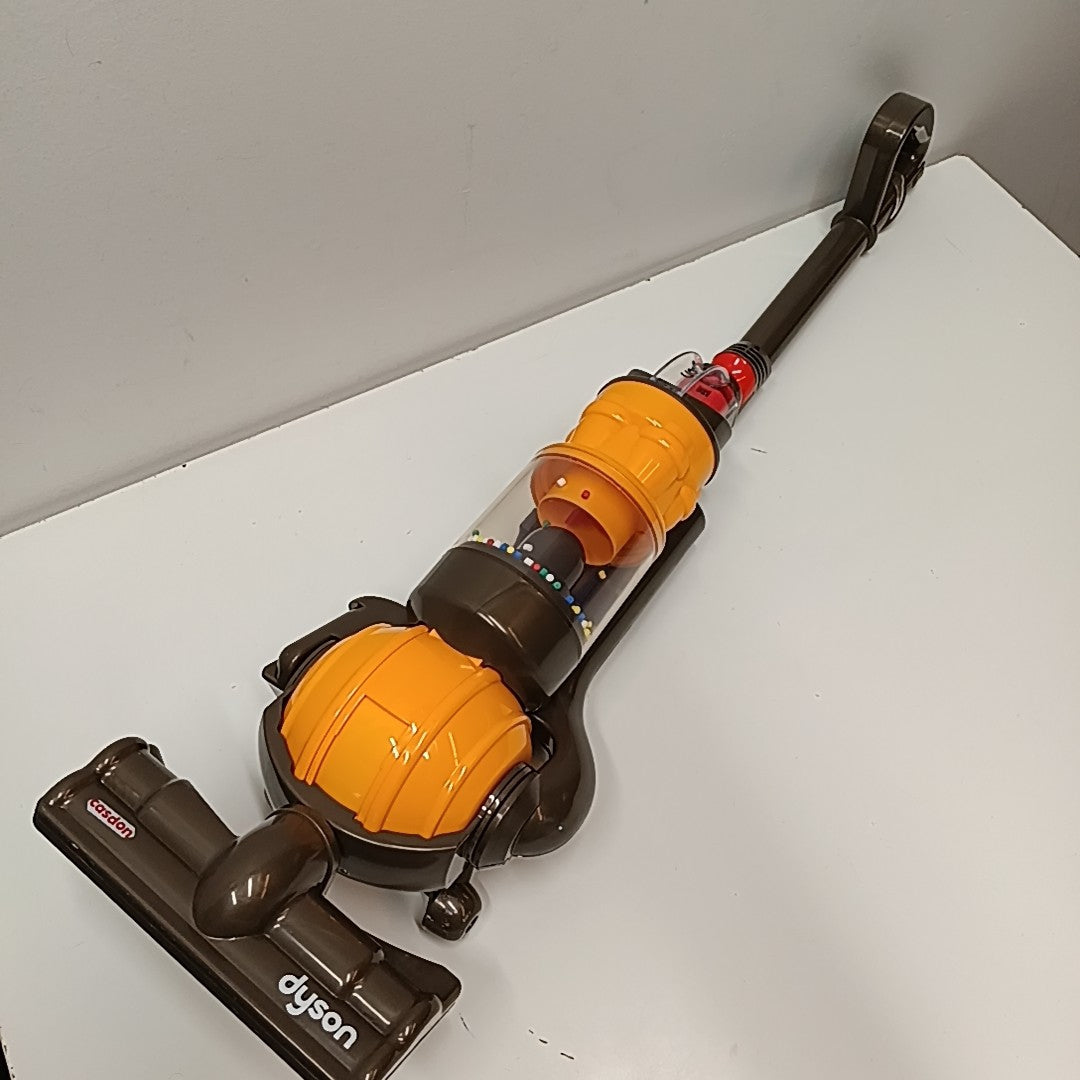 Dyson Pretend