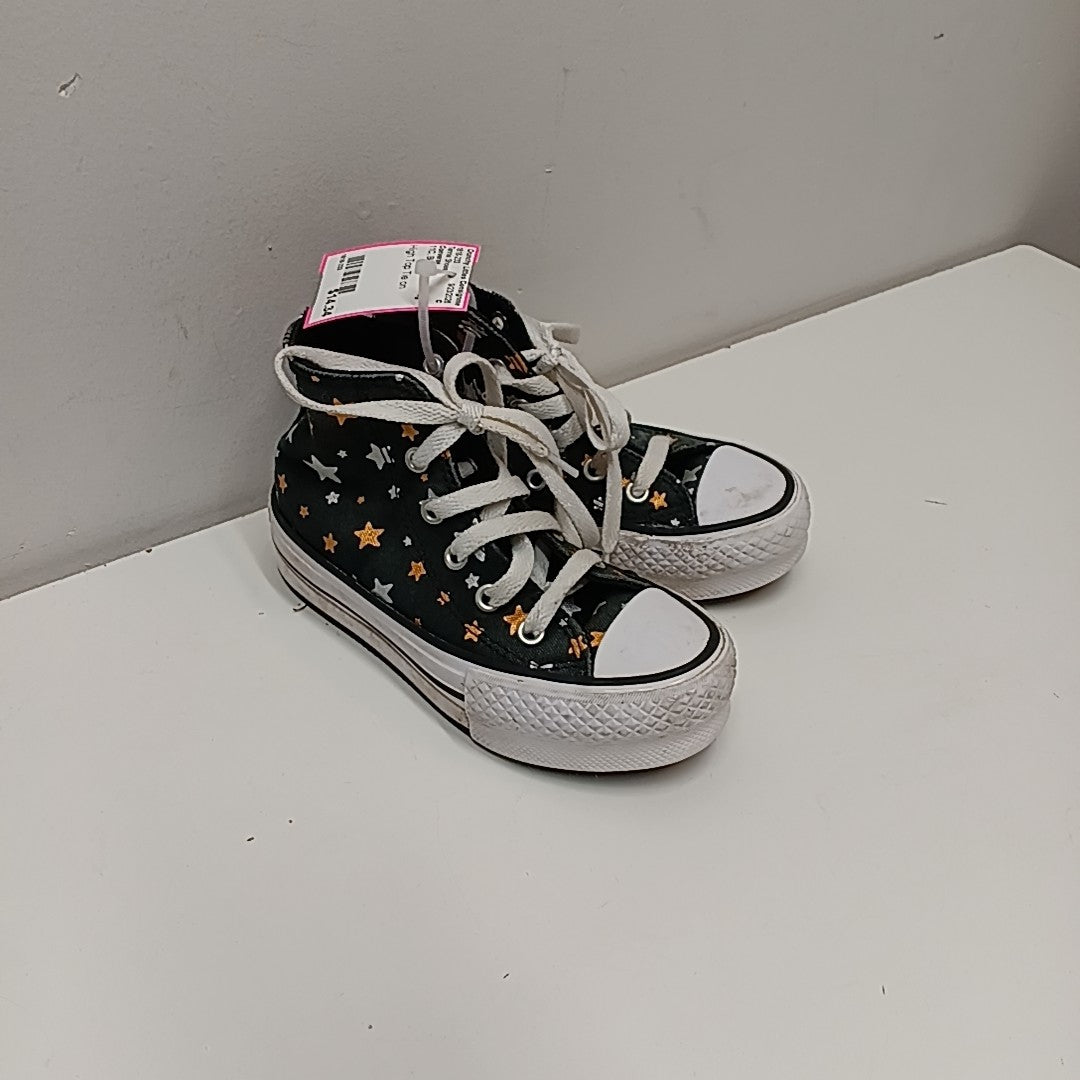 Converse 11C Tennis Shoes