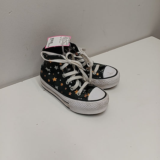 Converse 11C Tennis Shoes