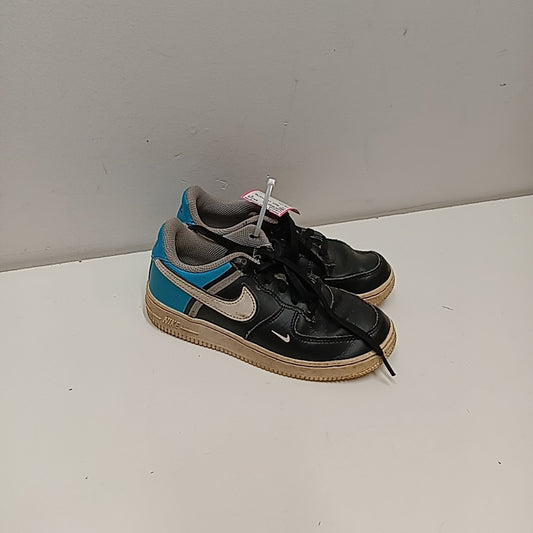 Nike 13C Tennis Shoes