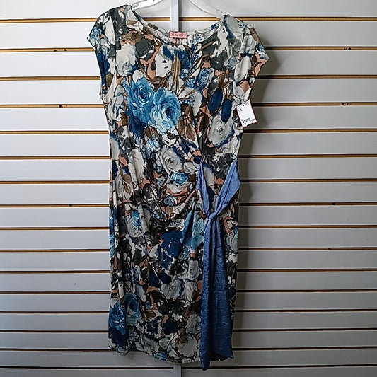 Hello Miz Size S MAT Dress