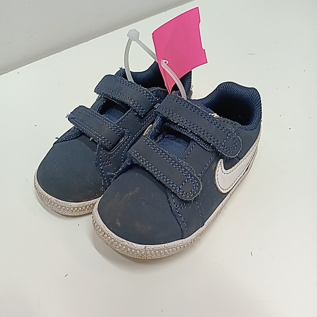 Nike 5C Tennis Shoes