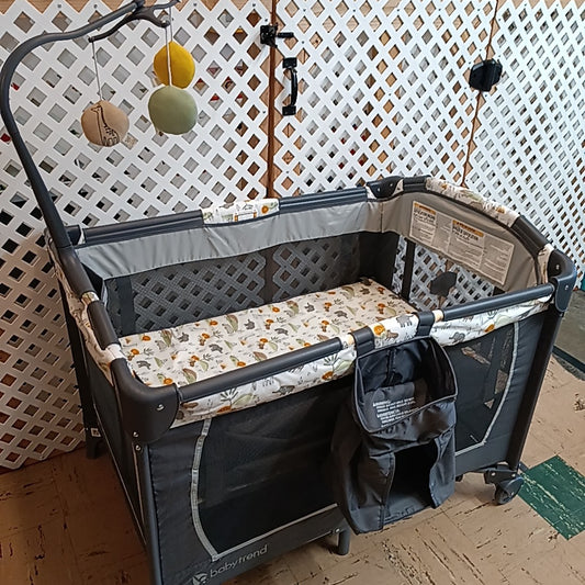 Baby Trend Play Pen