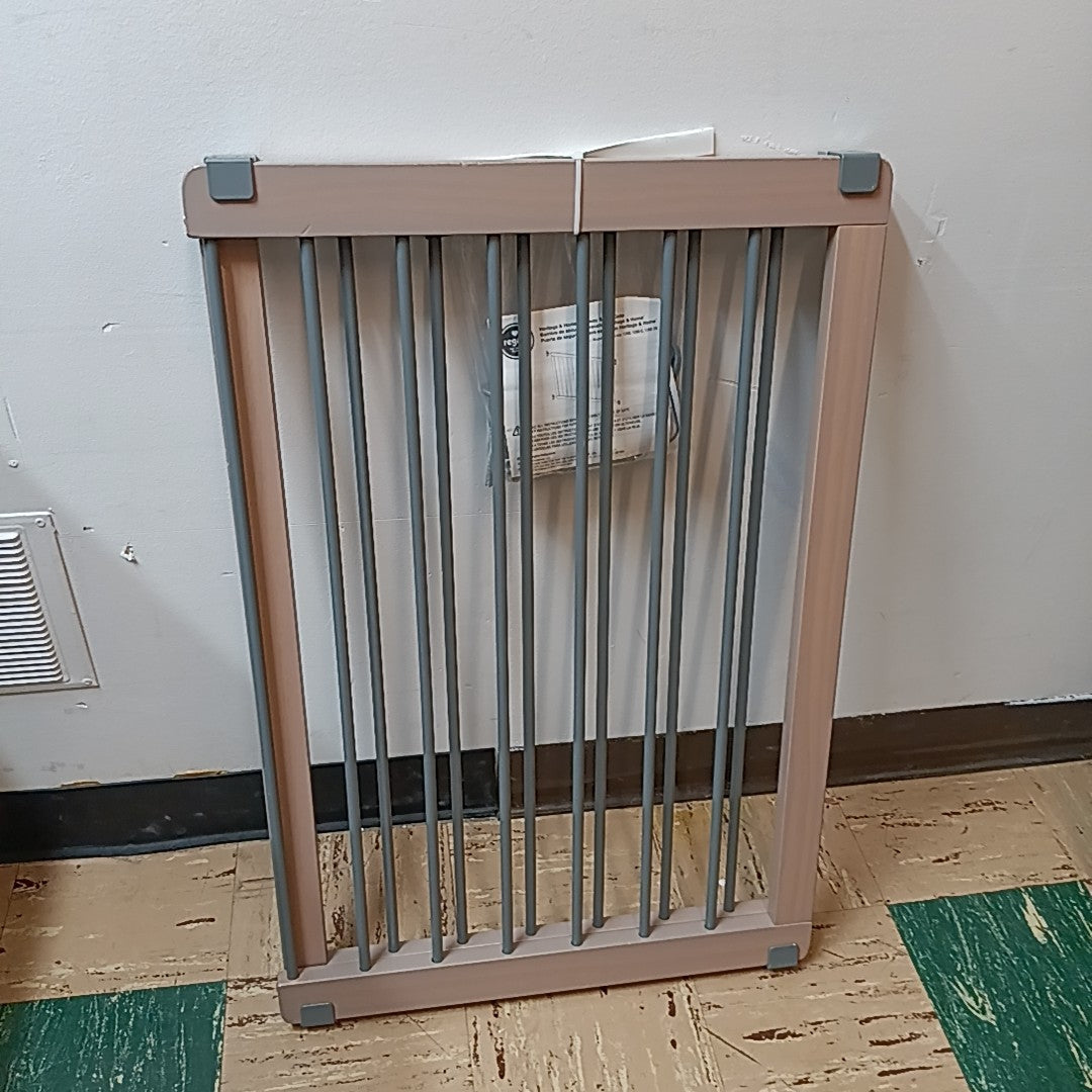Regalo Gate