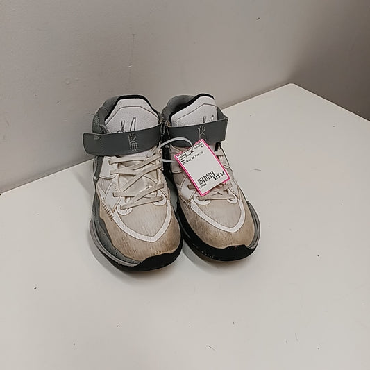Nike 3Y Tennis Shoes