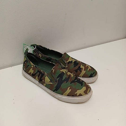 Soda 4Y Casual Shoes