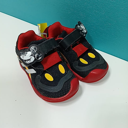 Adidas 5C Tennis Shoes