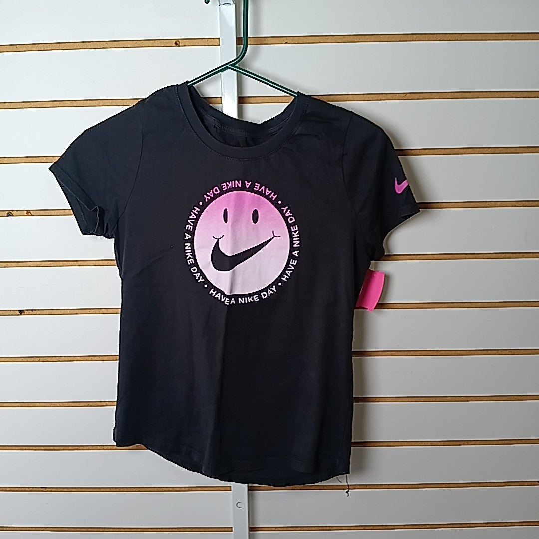 Nike YXL Shirt