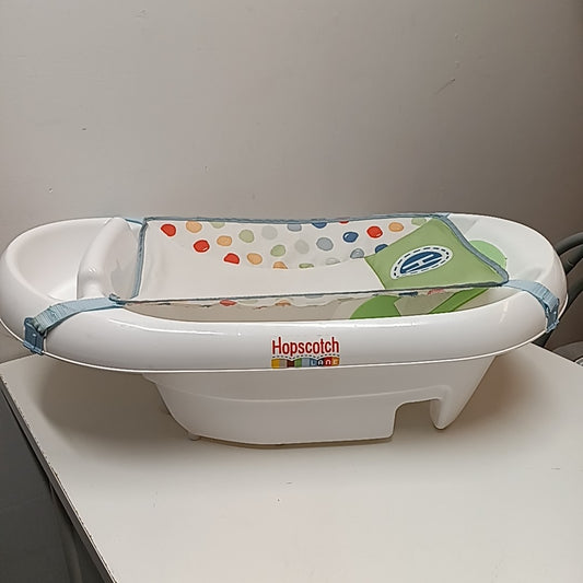 Hopscotch Bath Tub