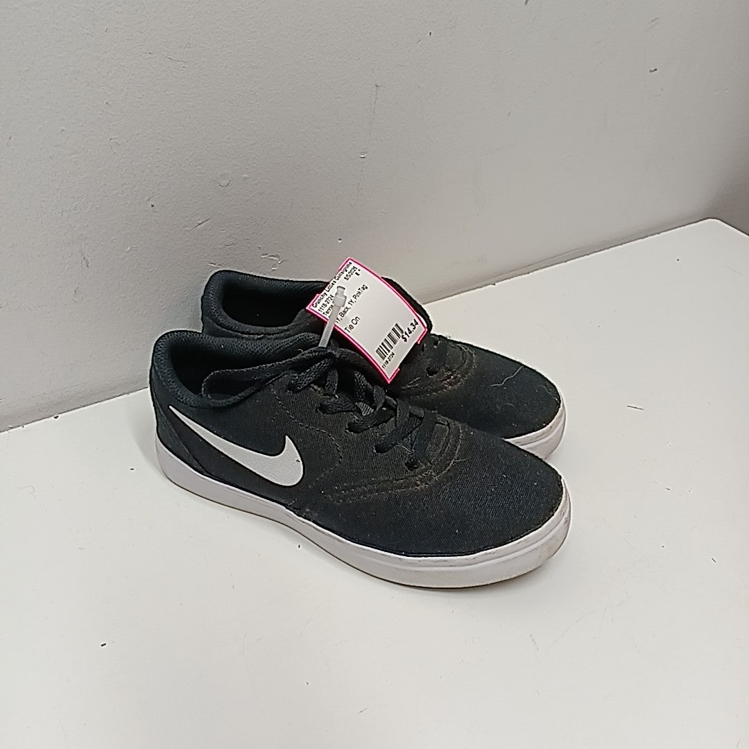 Nike 1Y Tennis Shoes