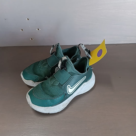 Nike 10C Tennis Shoes