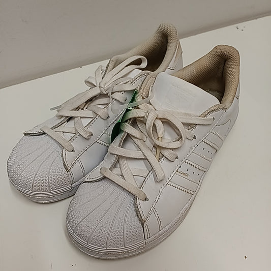 Adidas 2.5Y Tennis Shoes