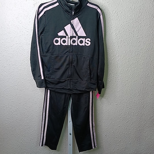 Adidas 6 Outfit 2pc
