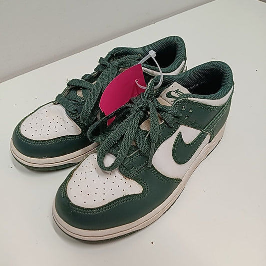 Nike 1.5Y Tennis Shoes