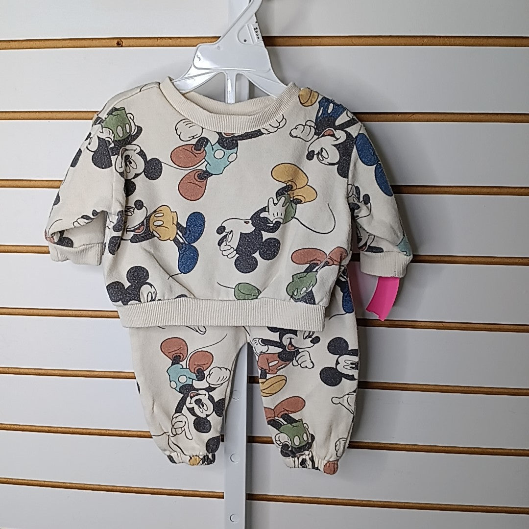 Disney Baby by Disney Store 0-3 Months Outfit 2pc