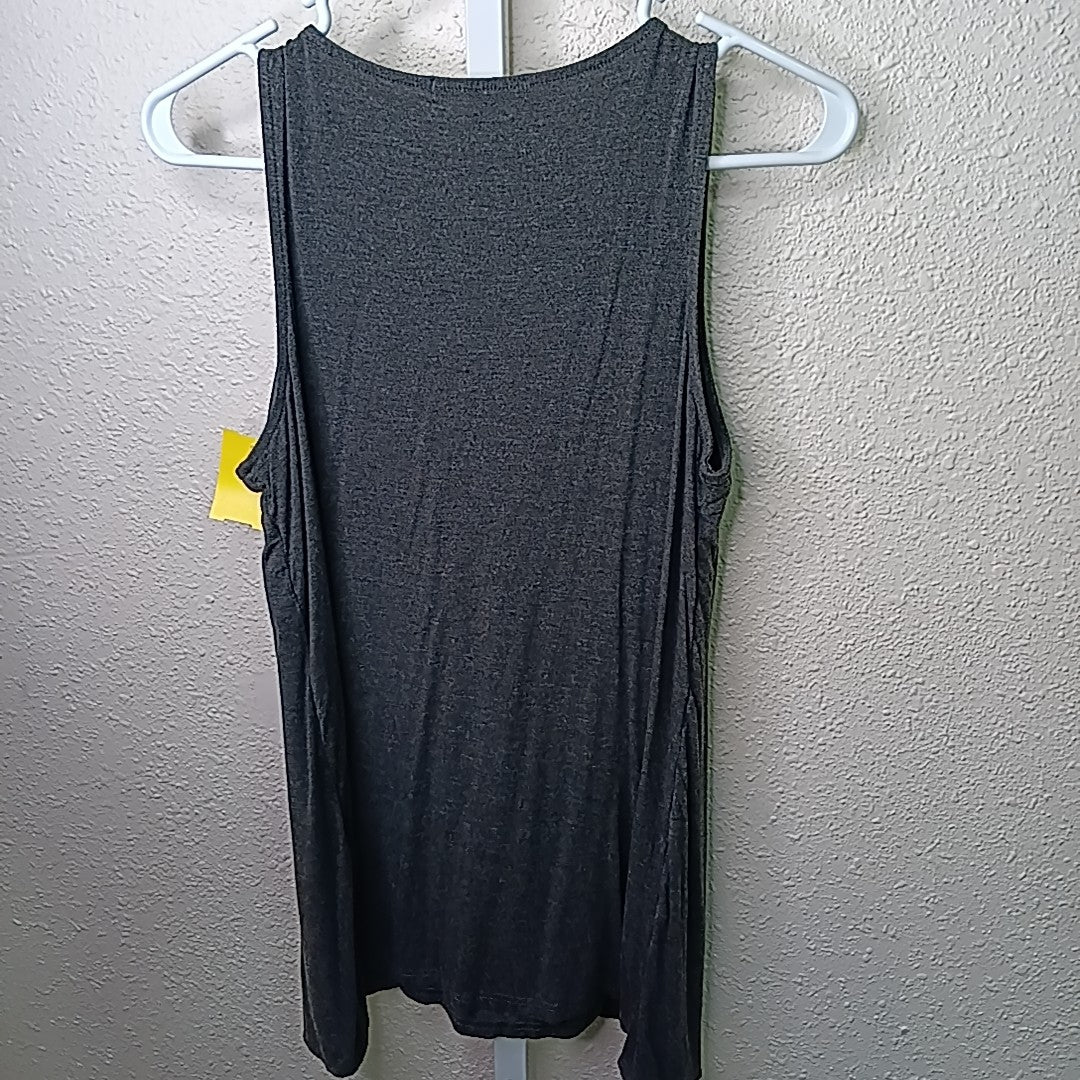 Size M MAT Nursing Top