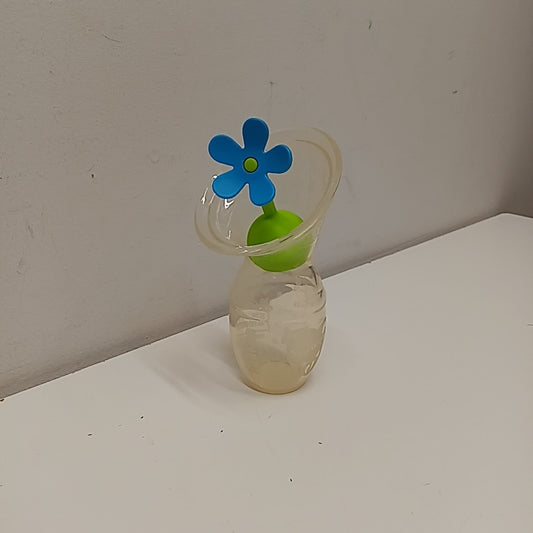 HaaKaa Breastfeeding Accessories