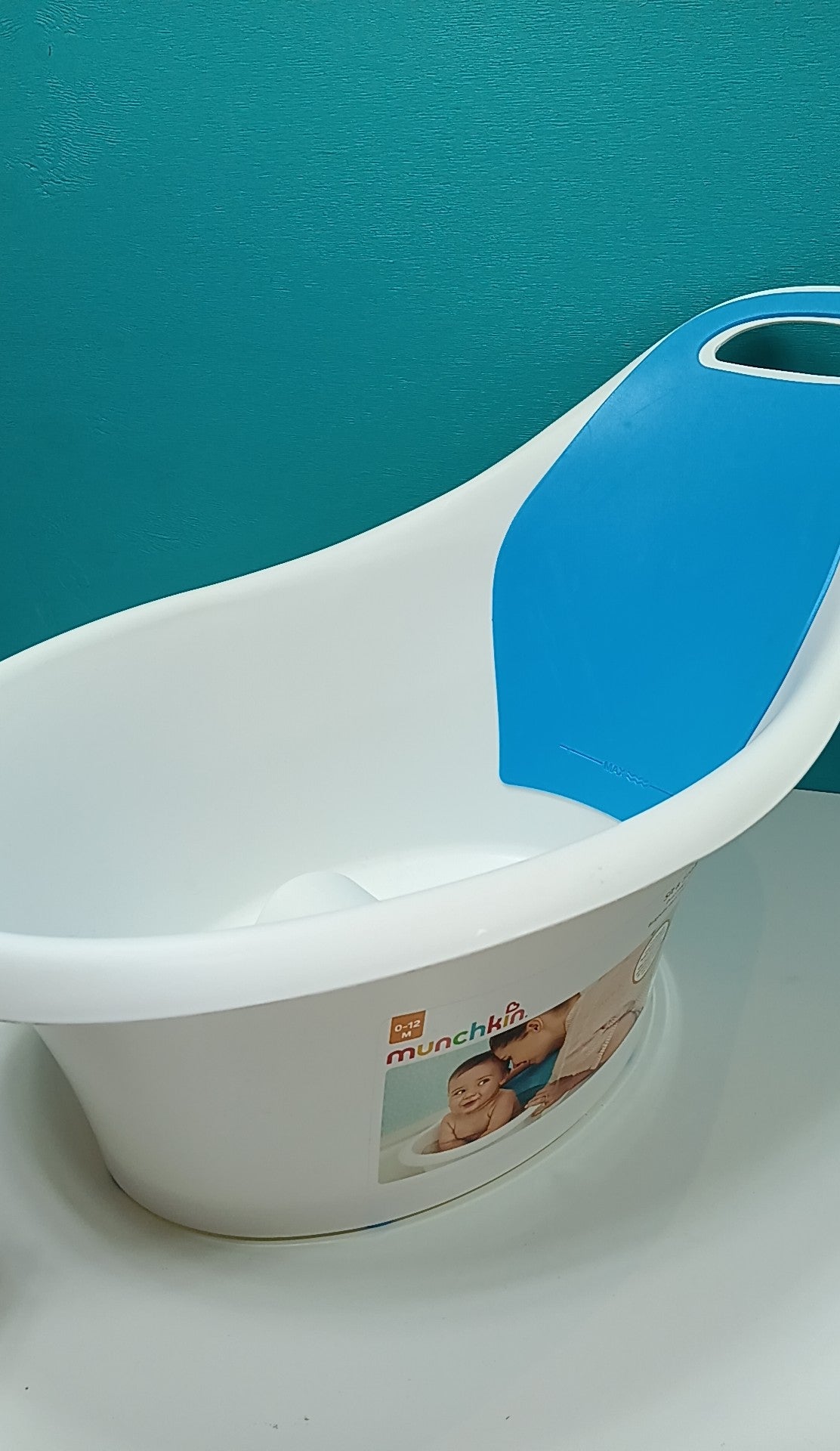 Munchkin Bath Tub