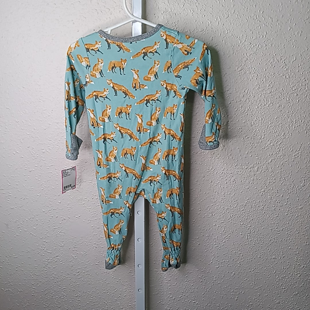 Cloud Island 6-9 Months Sleeper/Footies