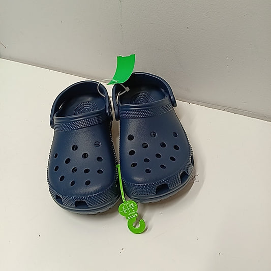 Crocs 4Y Sandals