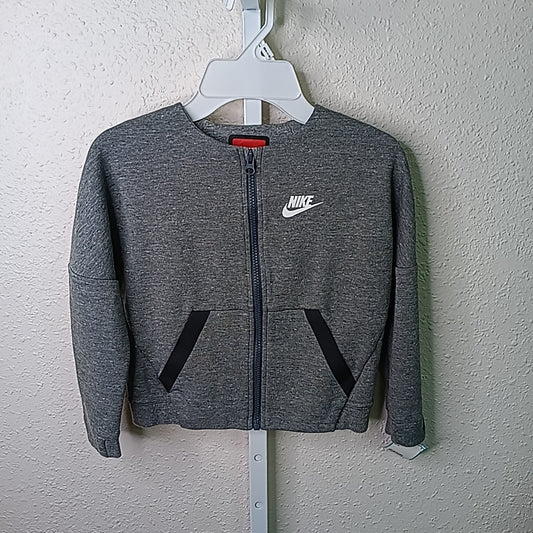 Nike 6 Sweater/Sweatshirt