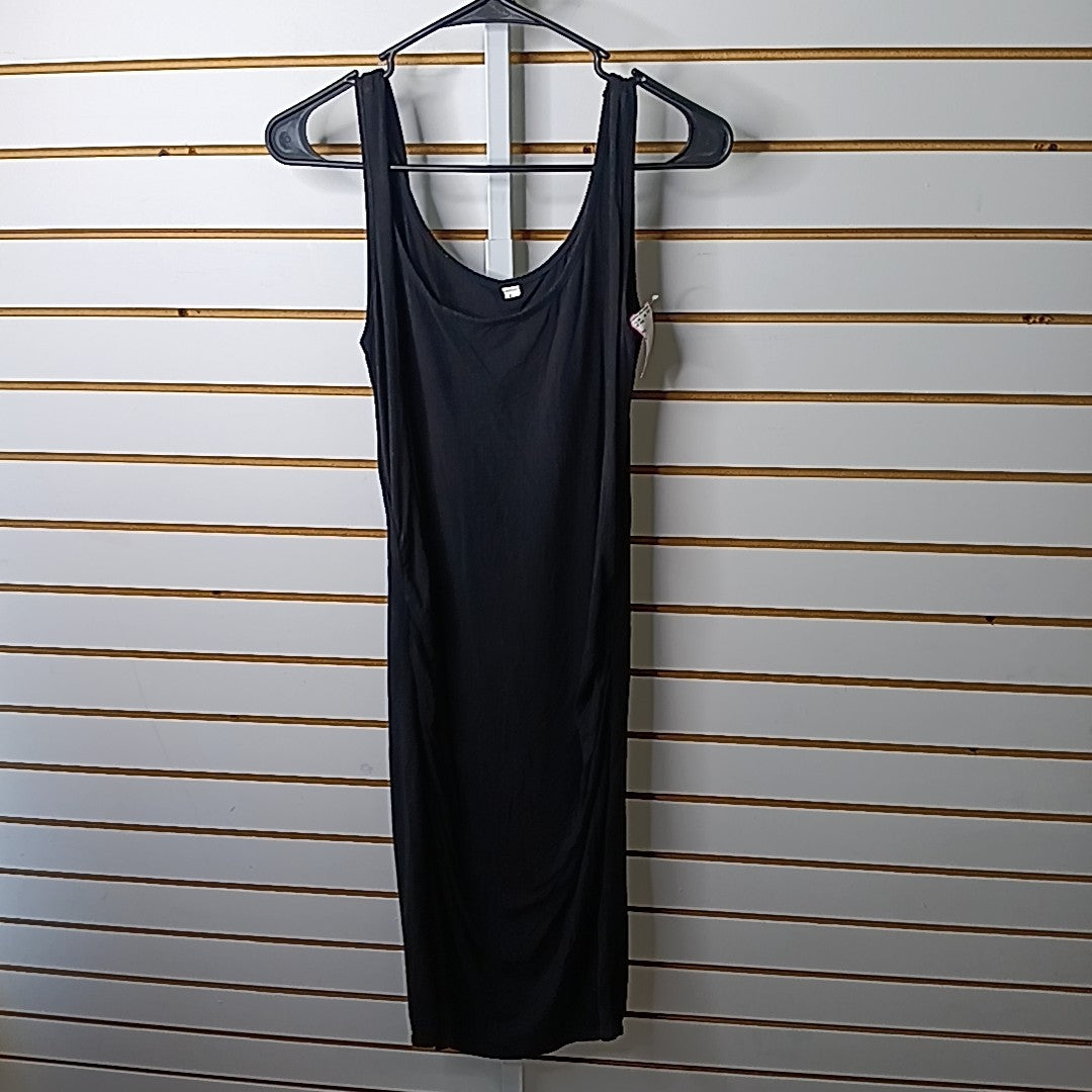 Size L MAT Dress