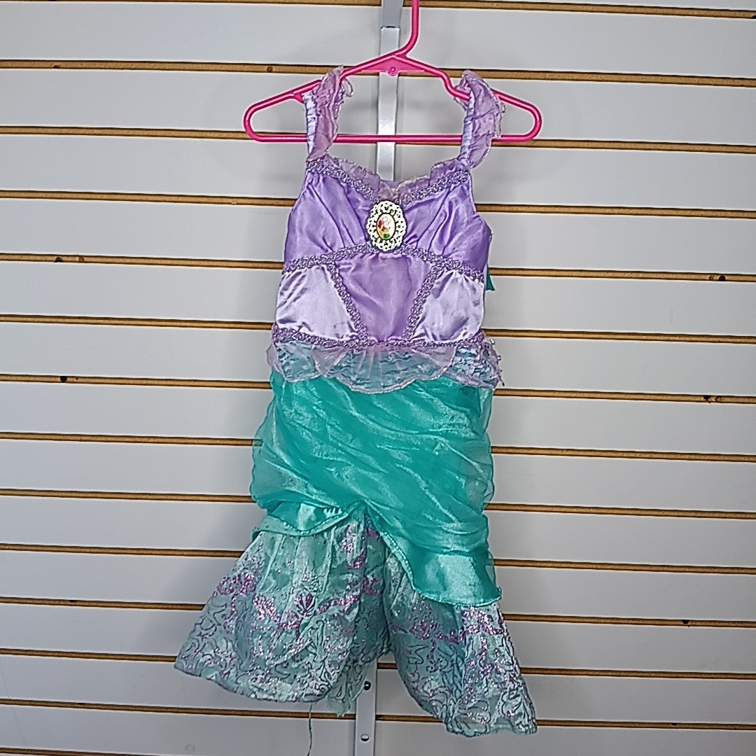 Disney Store 2/3 Costume