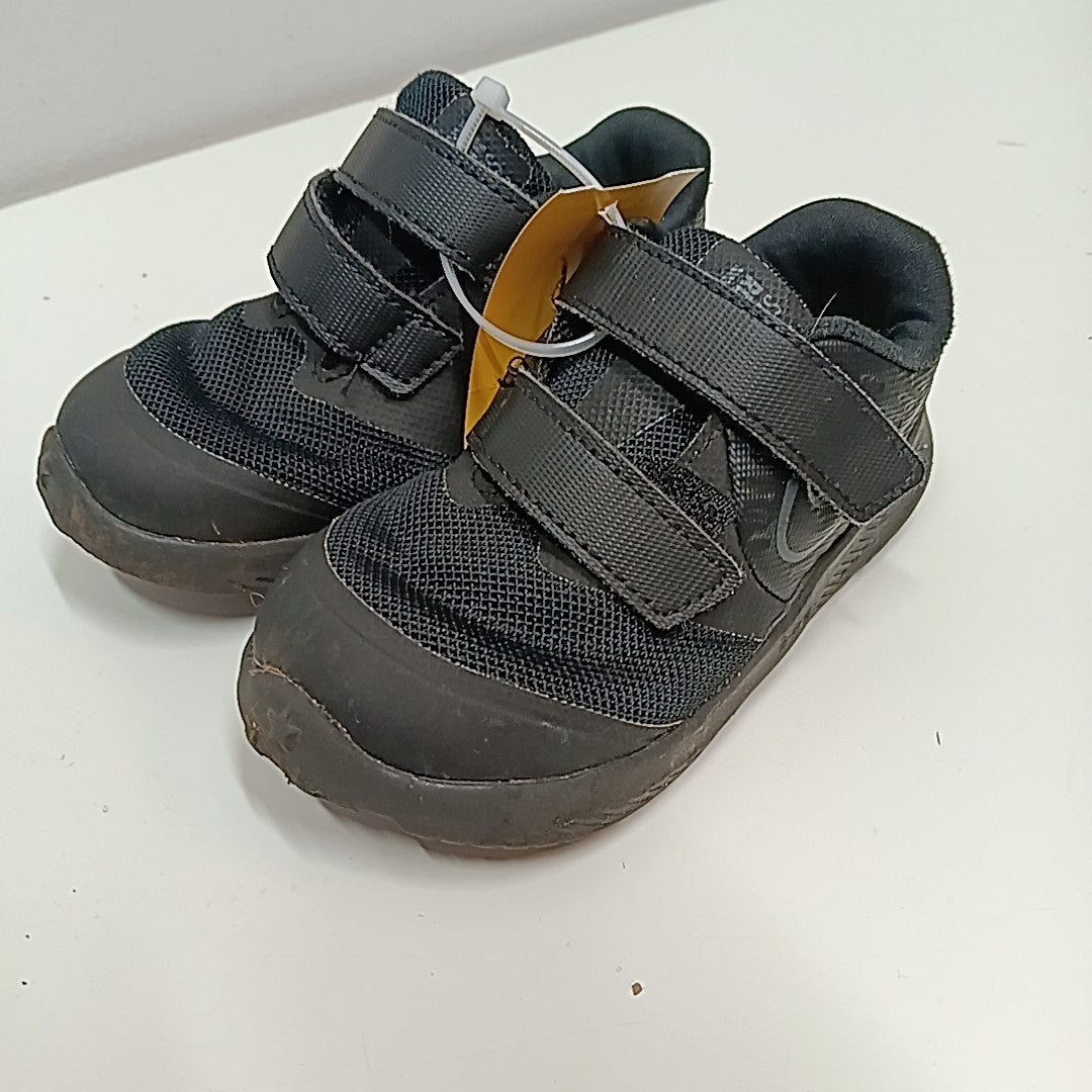 Nike 7C Tennis Shoes