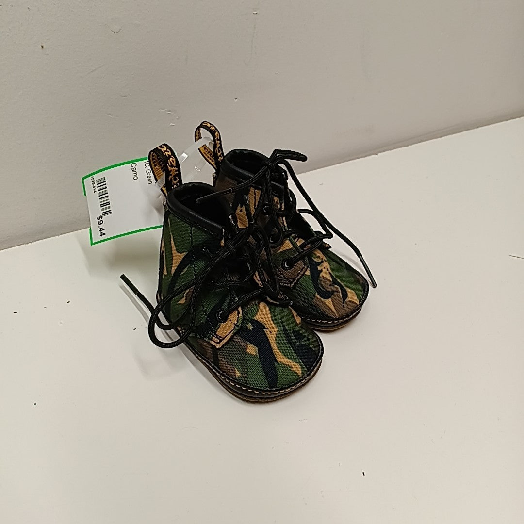 Dr. Martens 1C Crib Shoes