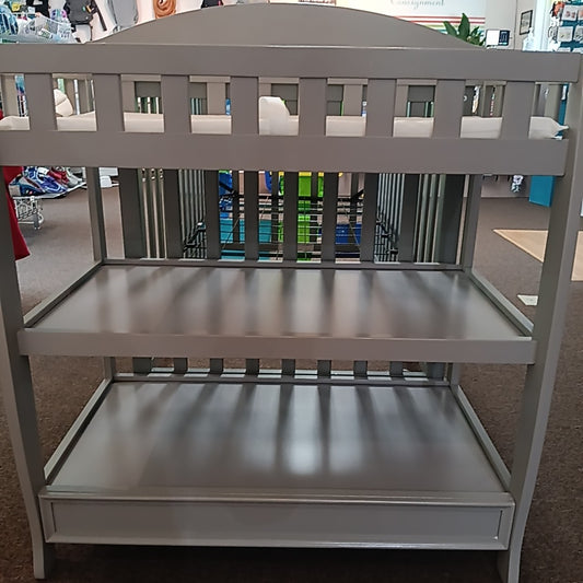 Delta Children Diapering