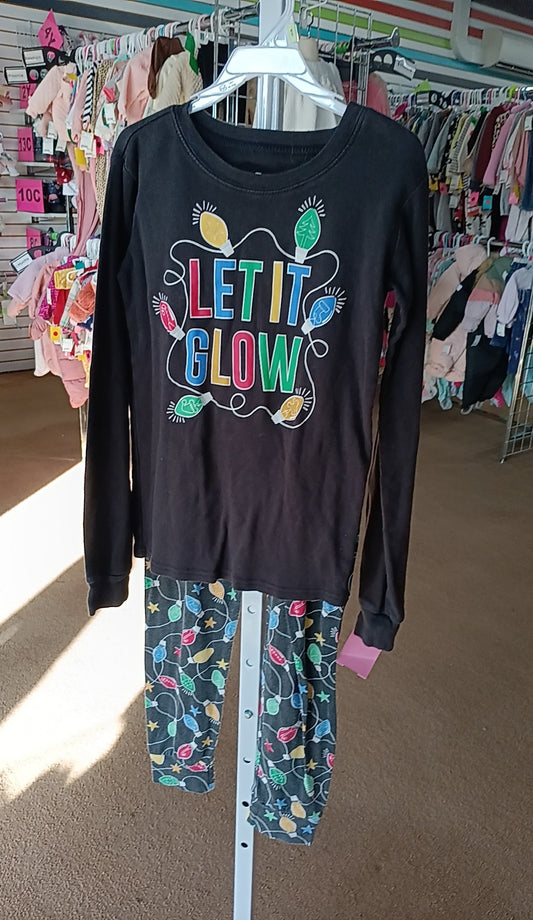 Children's Place 12 Pajamas 2pc