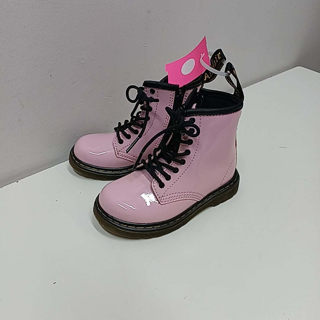 Dr. Martens 8C Boots
