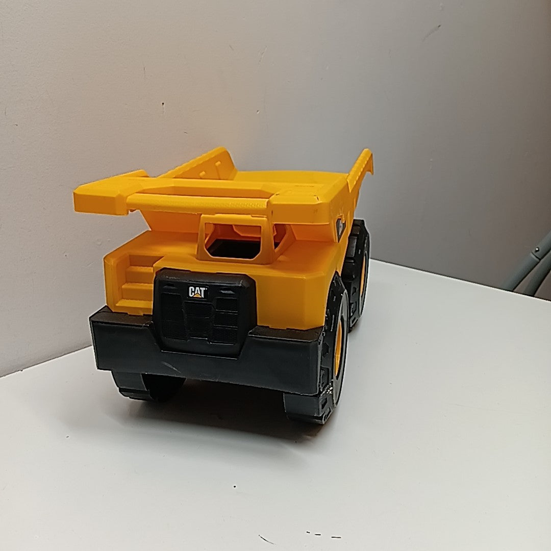 CAT Truck