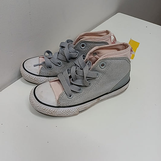 Converse 11C Tennis Shoes
