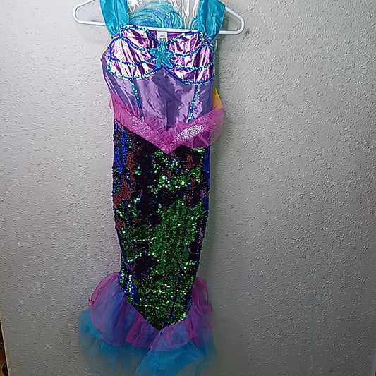 7/8 Costume