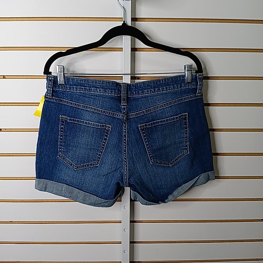 Gap Size 8 Shorts
